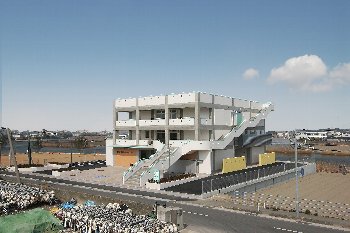 松茂町津波防災センターの外観